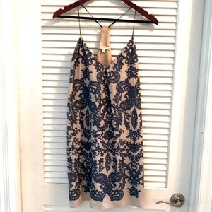 Lavender Brown Blue Paisley Embroidered Dress Size Small EUC